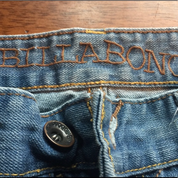 Billabong Jeans - Picture 2 of 5